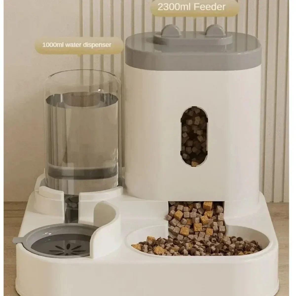 Easy Feed & Hydrate Pet Station